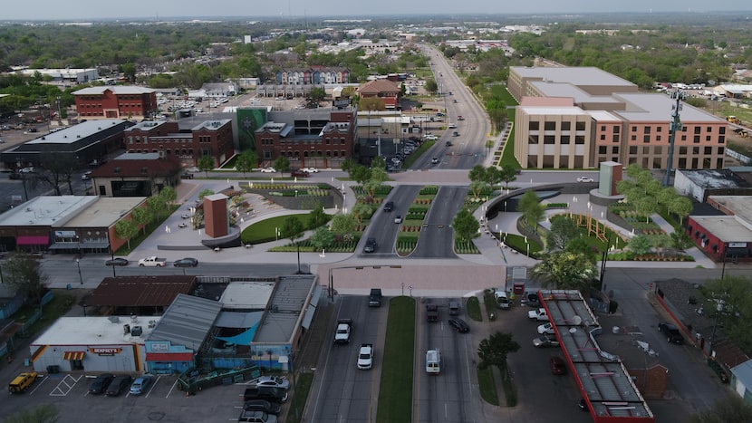 Highway 5 downtown pedestrian Connection Deck Park inverted deck park design.