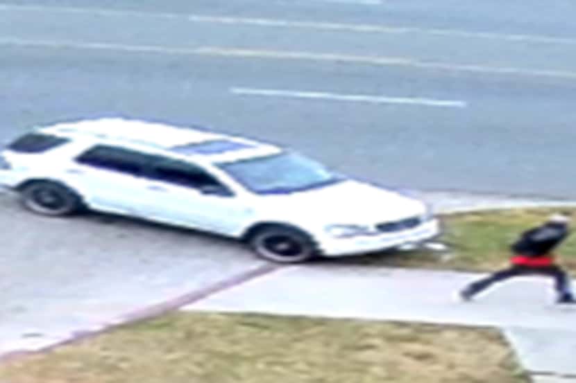 A video surveillance image of the suspect vehicle released by Dallas Police.