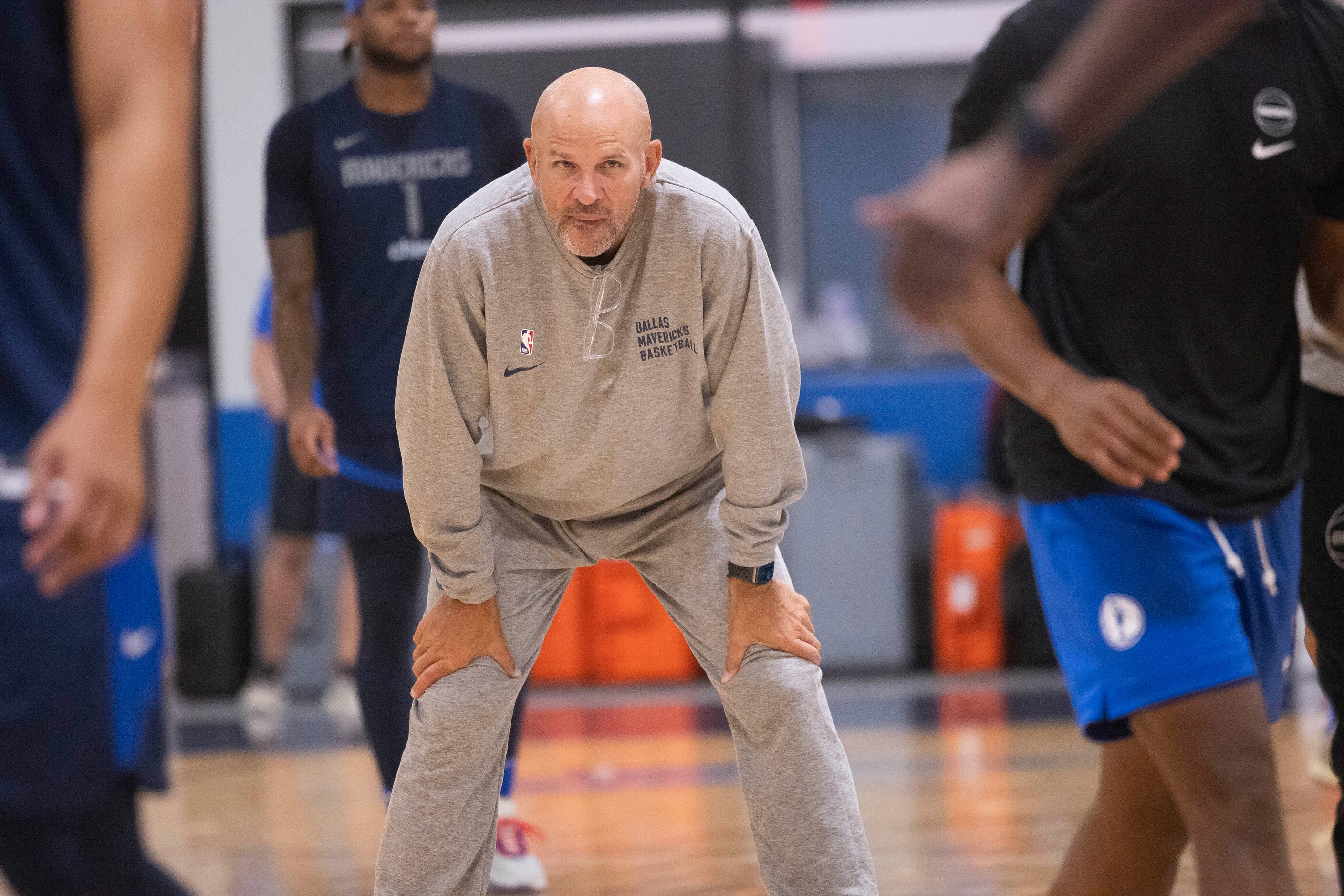 Dallas Mavericks head coach Jason Kidd watches as his team practices at the Mavericks...