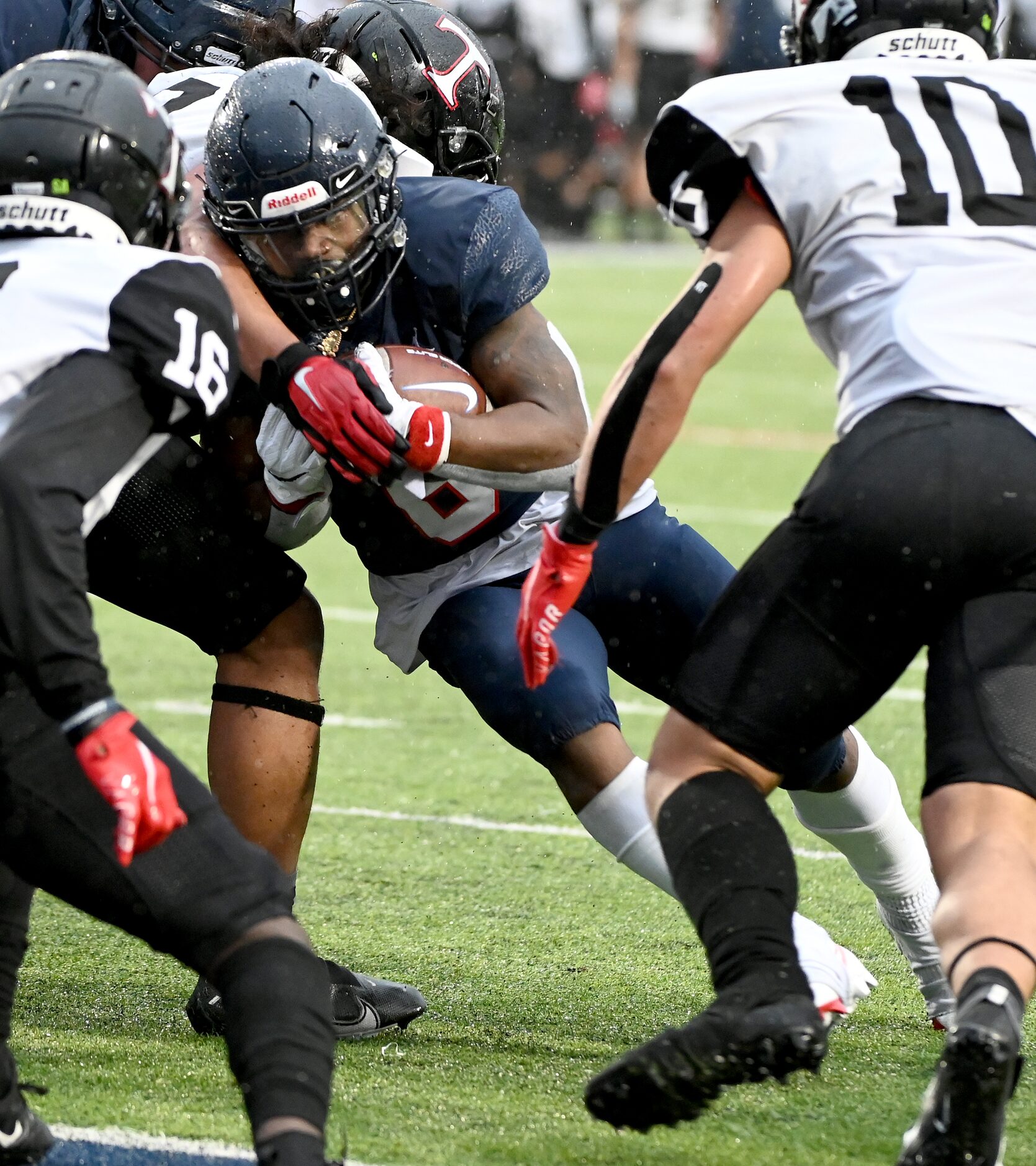 Allen's Devyn D. Turner (6) scores a touchdown in the second half of Class 6A Division I...