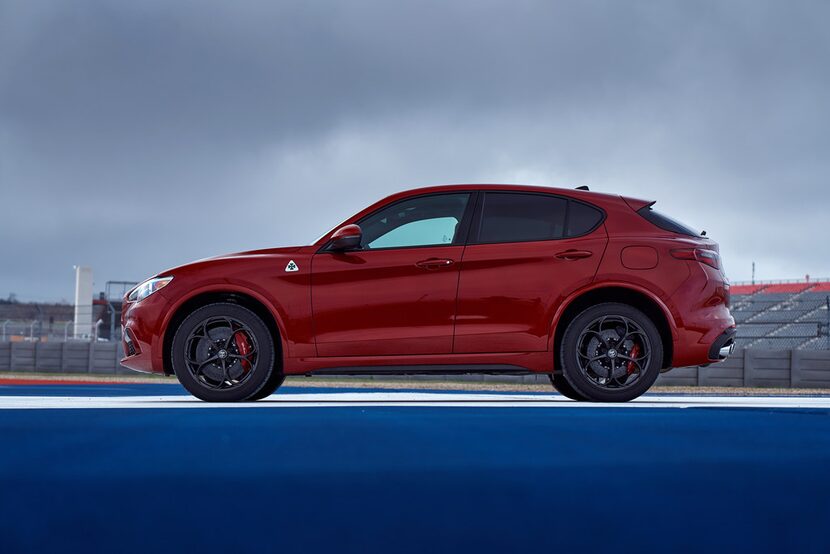 Alfa Romero Stelvio Quadrifoglio
2018 Alfa Romeo Stelvio Quadrifoglio in Rosso Competizione...