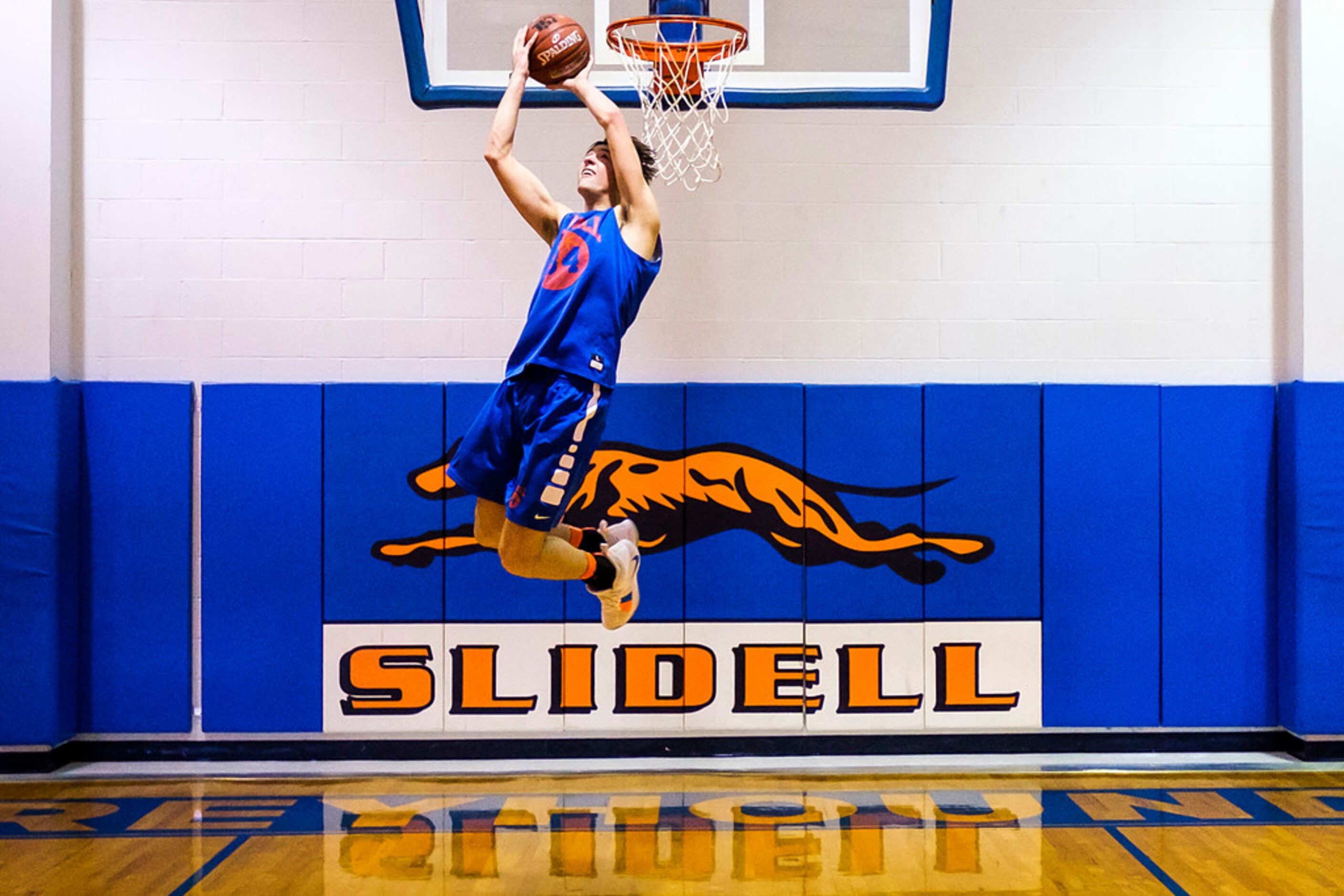 Slidel forward Slayton Pruett drives to the basket during practice at the school on Tuesday,...