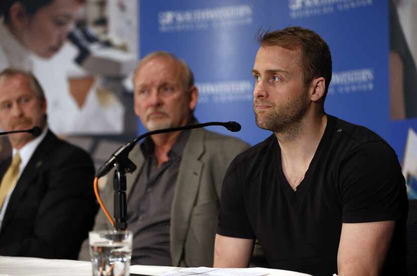 Dallas Stars center Rich Peverley (17) pauses as he delivers a statement during a press...