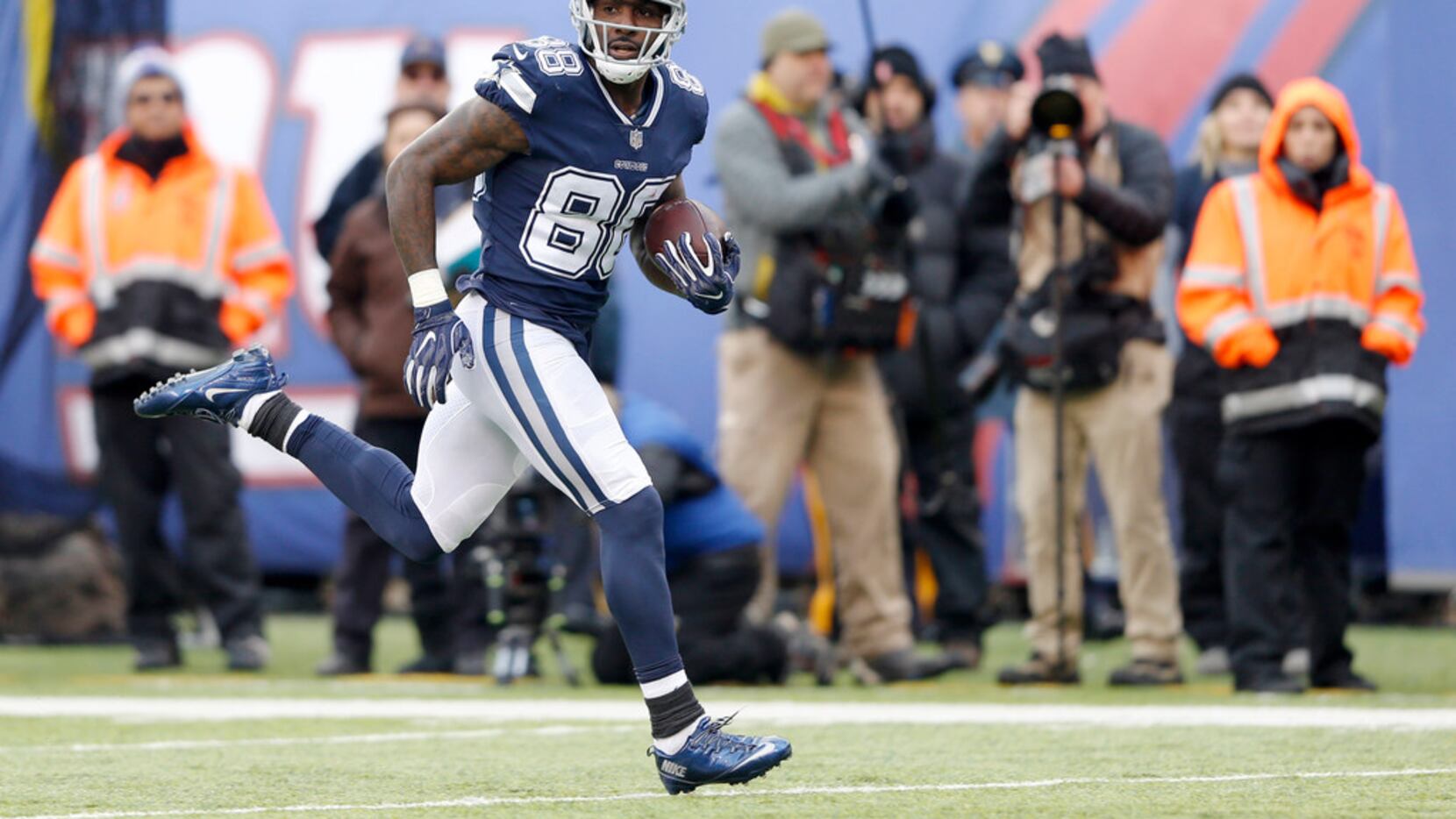 Cowboys News: A recommendation for ex-Cowboy Dez Bryant to return to the  NFL
