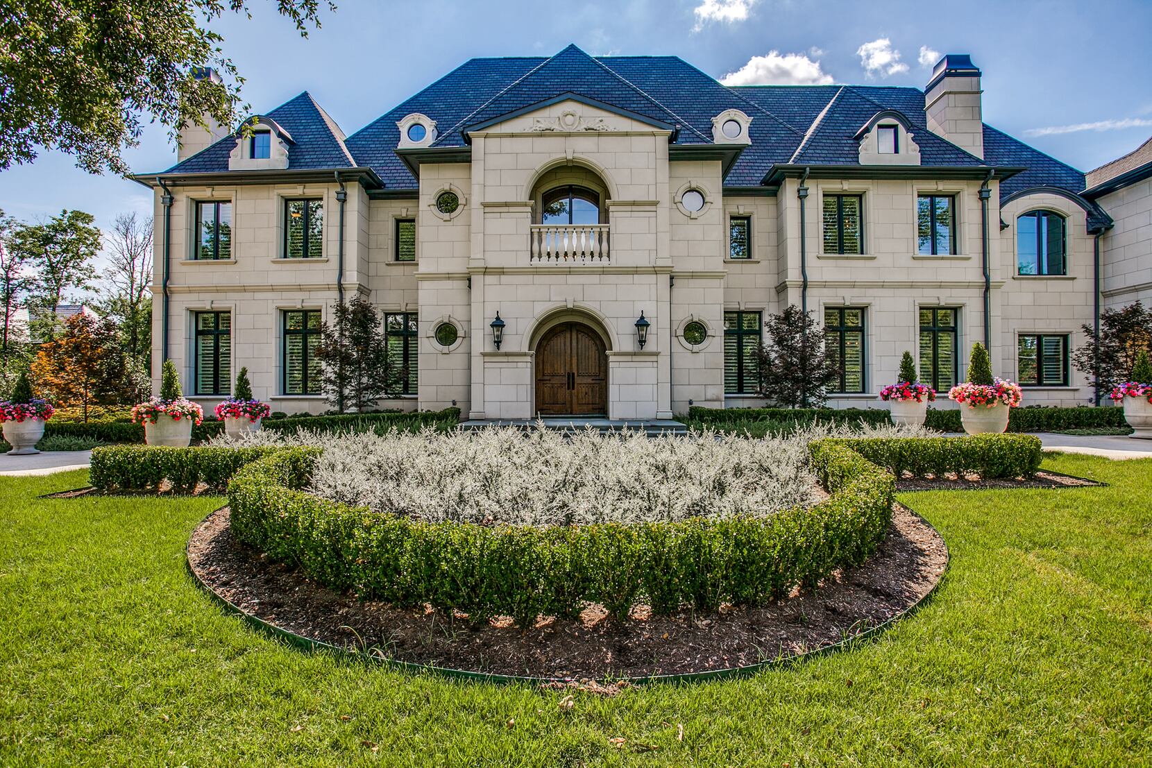 Houston ranks No. 2 on list of most million-dollar homes in Texas