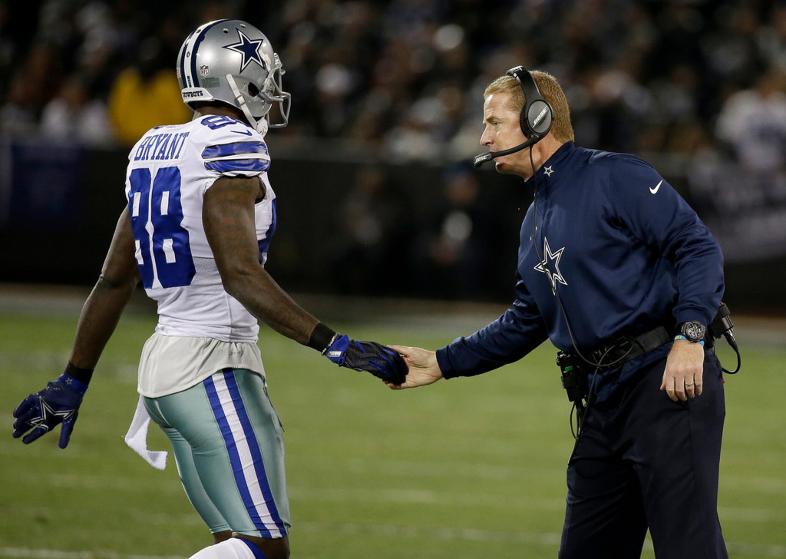 Hey Dallas Cowboys: Hurry up and sign Dez Bryant already