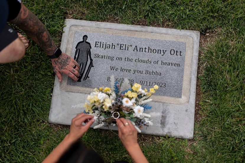 Mikayla and Tyler Brown visit Elijah's grave in Paso Robles, Calif.