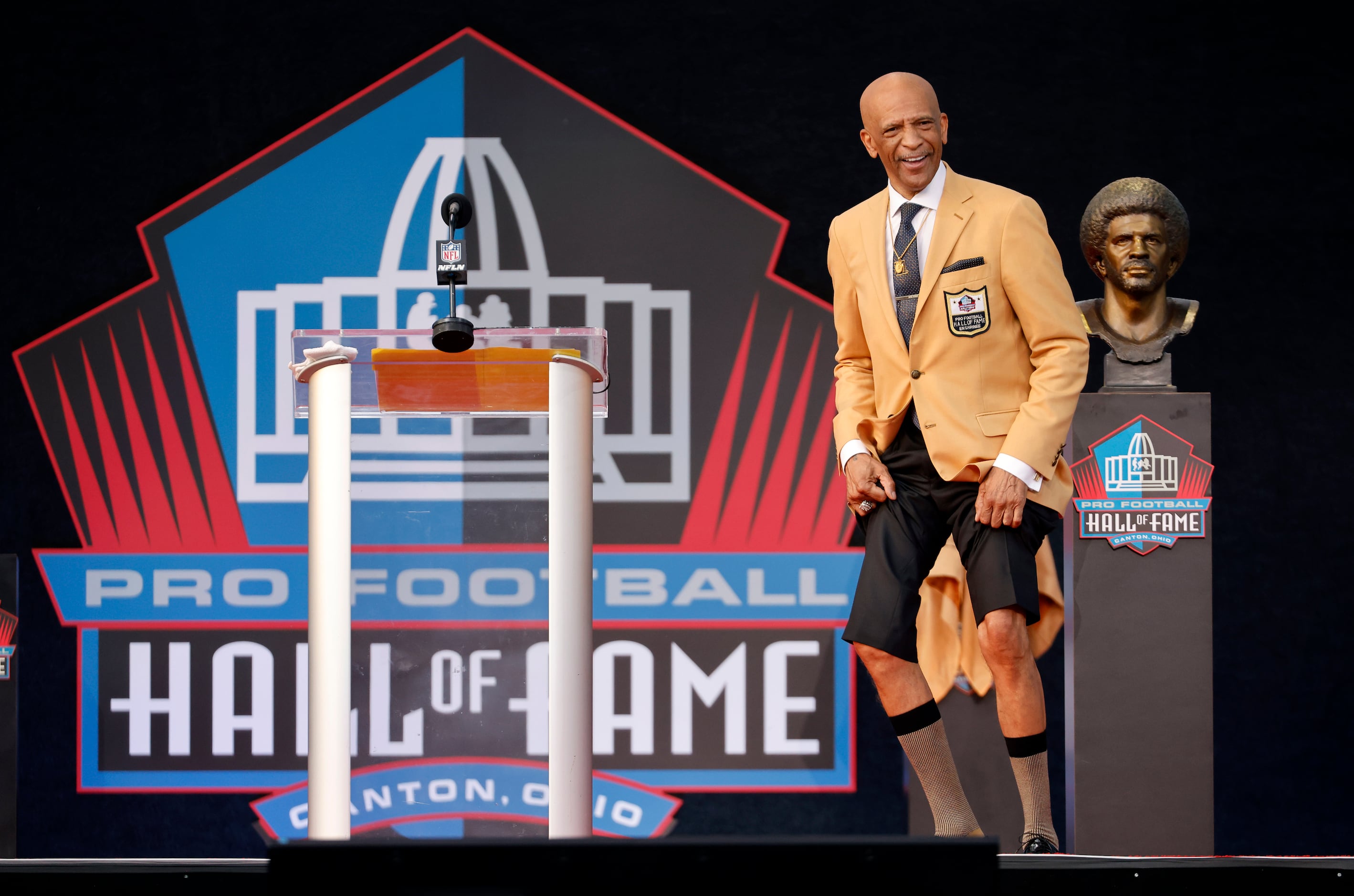 Image Gallery of Drew Pearson