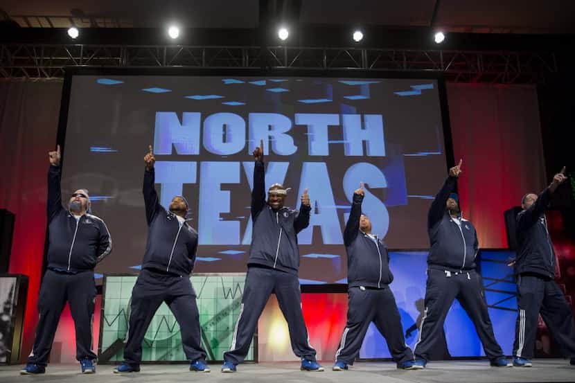  Mavs Maniacs perform at Irving Convention Center. (Photo by G. J. McCarthy/Dallas Morning...