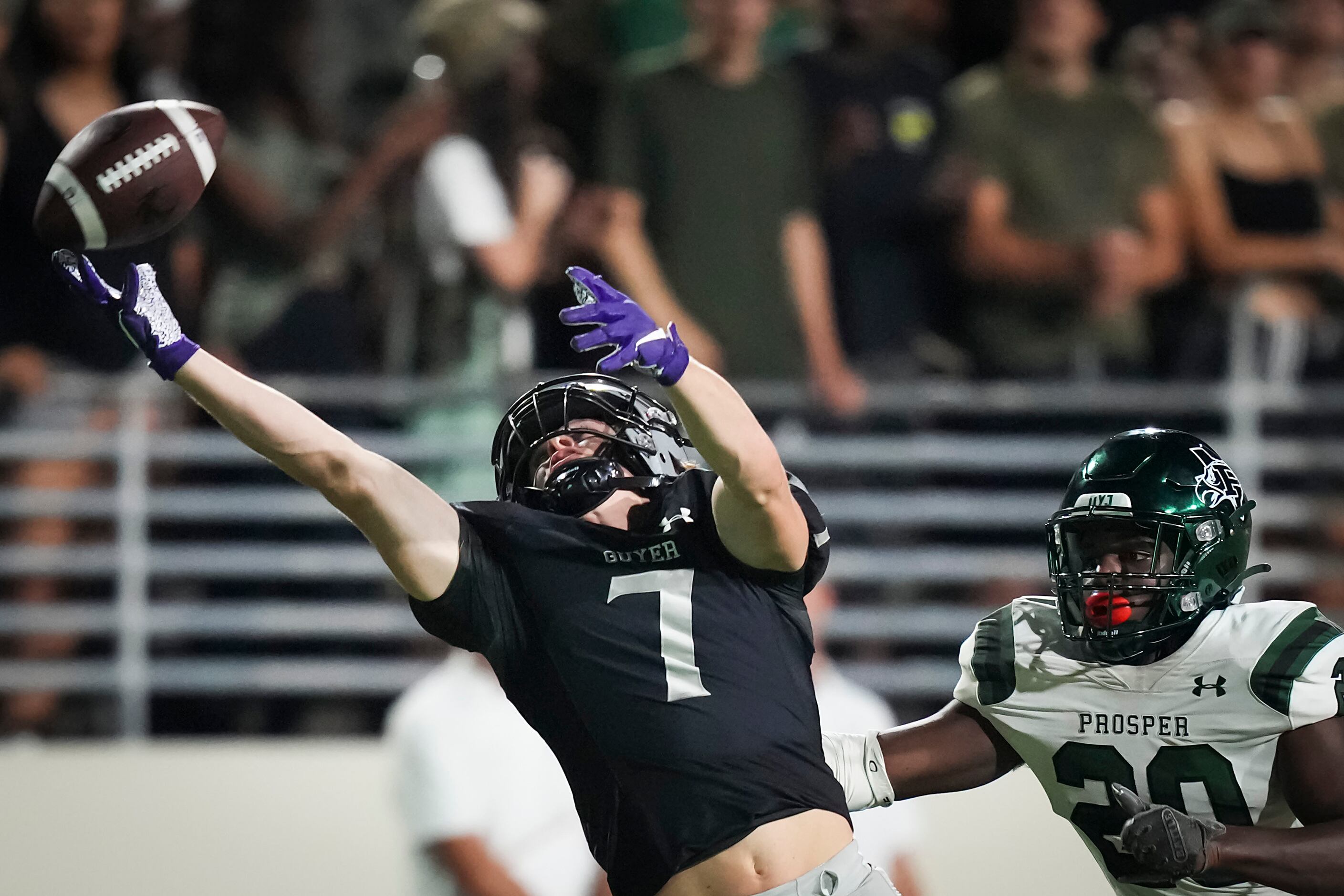 A pass goes off the hands of Denton Guyer wide receiver Landon Sides (7) as Prosper...