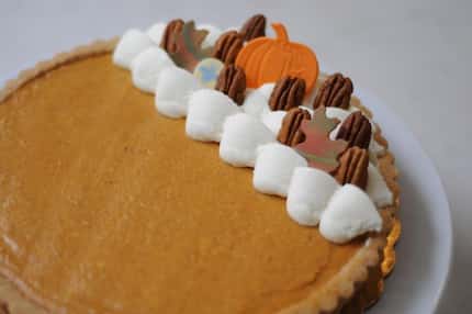 Decorate the top of the pumpkin banana mousse tart however you like. 