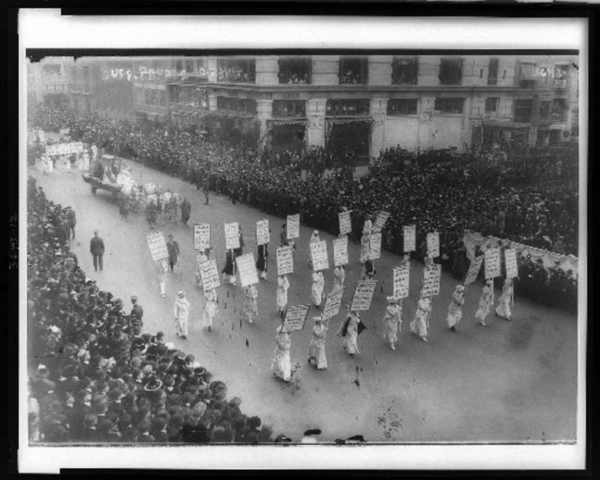 Suffragists marching, probably in New York City in 1913. (Library of Congress/MCT) 