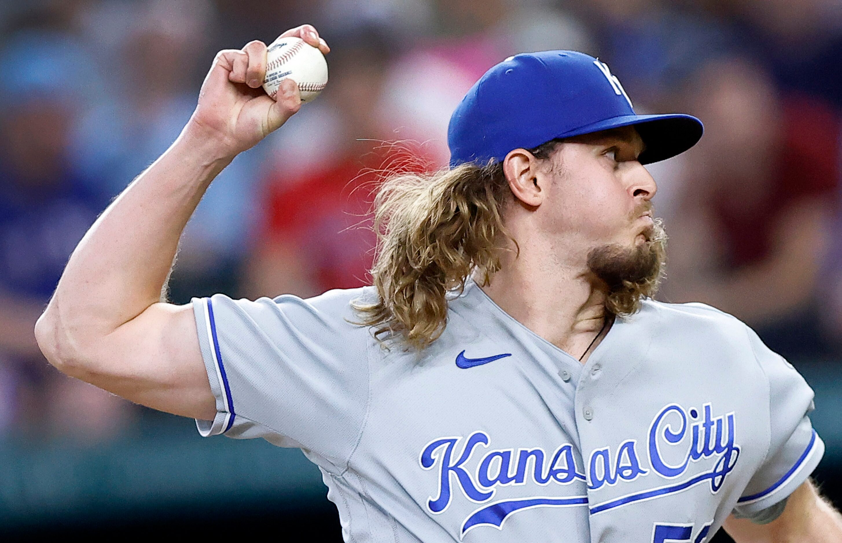 Kansas City Royals relief pitcher Scott Barlow (58) pitches against the Texas Rangers in the...