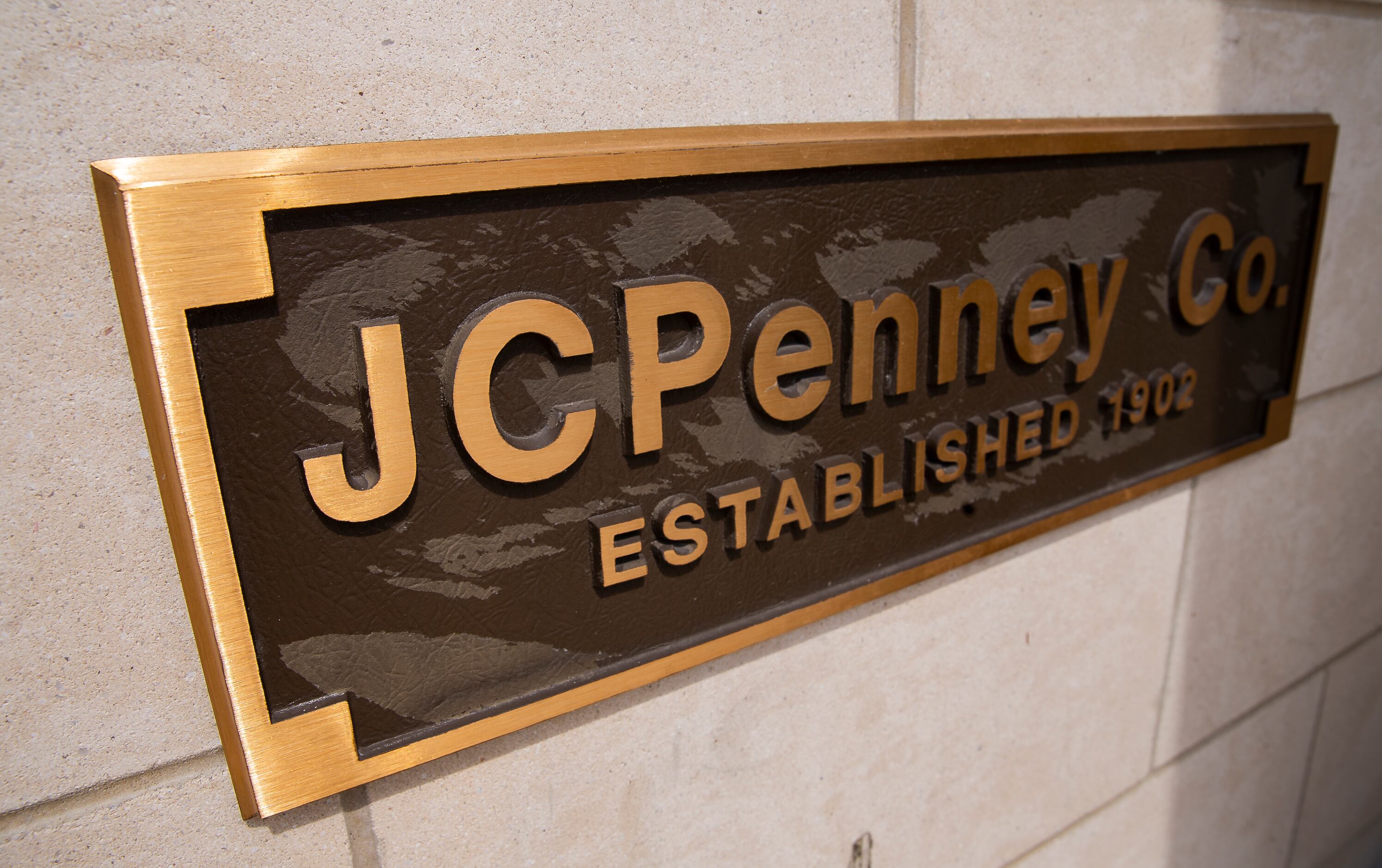 JC Penney CEO Jill Soltau to leave retailer after emerging from bankruptcy