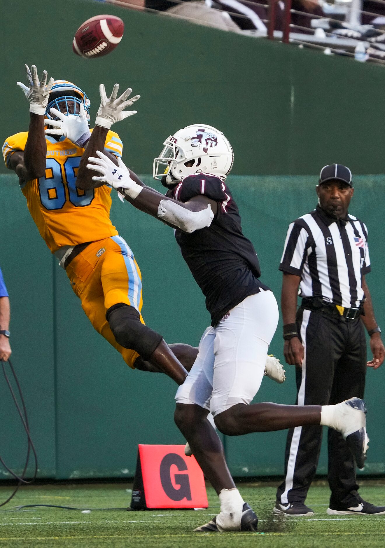 TSU safety Raheme Fuller (1) breaks up a pass intended for Southern  wide receiver August...