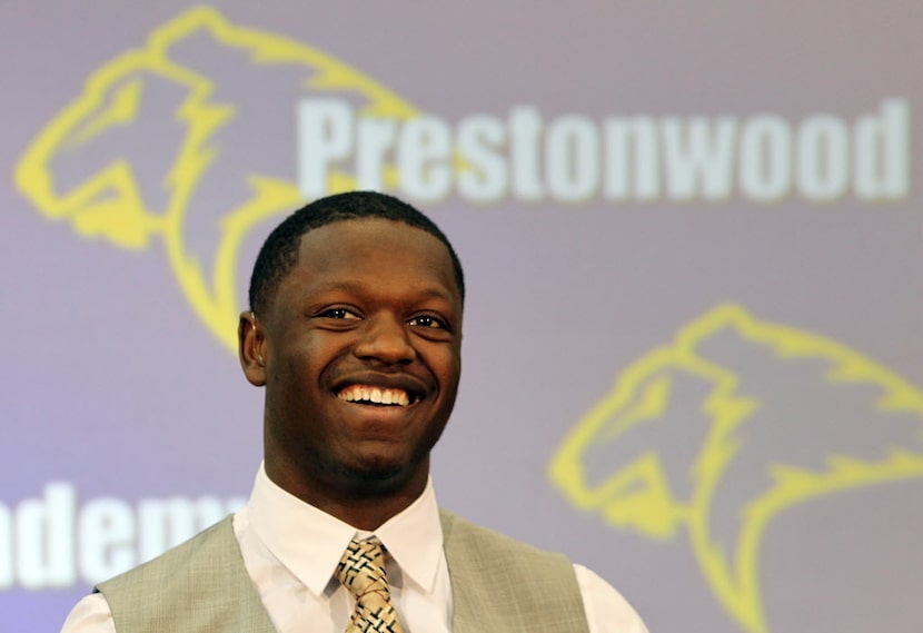 Prestonwood Christian Academy's Julius Randle commits to play basketball at the University...