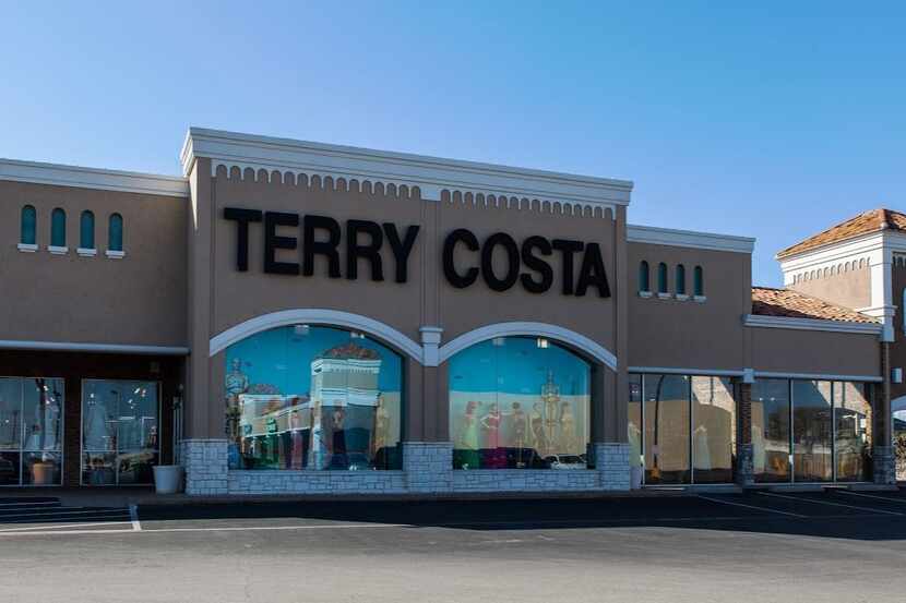 Terry Costa, a 37-year retail institution for bridal and prom dresses in Dallas, is...