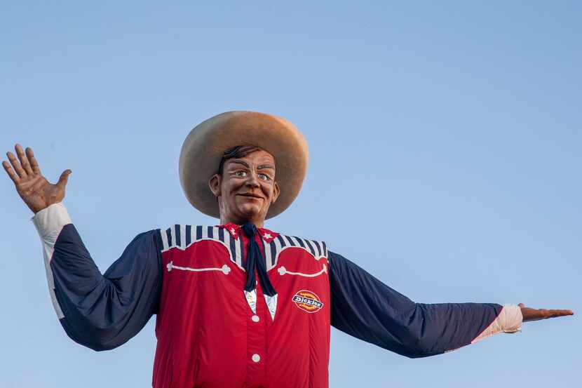 Big Tex se quedó sin voz. El anunciante del "Howdy, folks", Bob Boykin, falleció en enero.