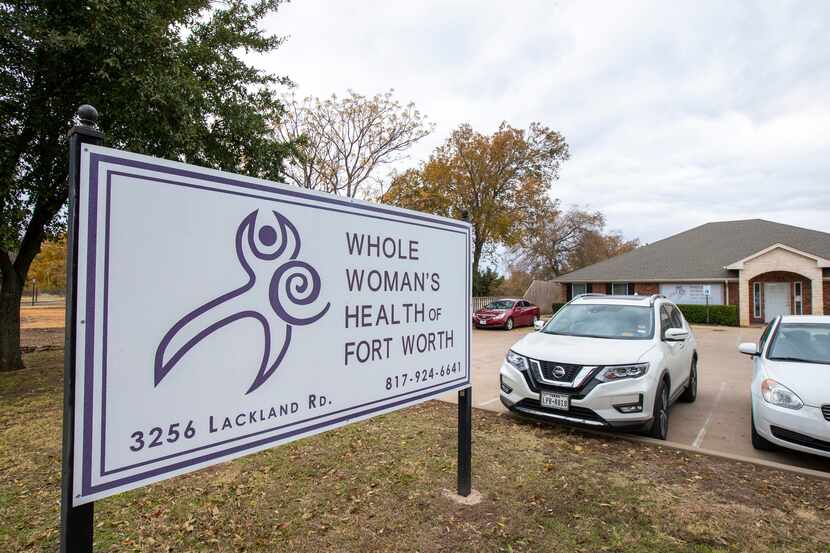 Whole Woman's Health Clinic en Fort Worth, centro de cuidado para abortos que fue acosado...