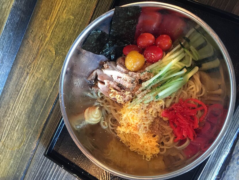 Ten's hiyashi chuka (cold ramen)