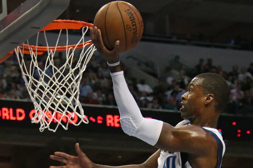 Dallas Mavericks forward Harrison Barnes (40) is pictured during the Golden State Warriors...