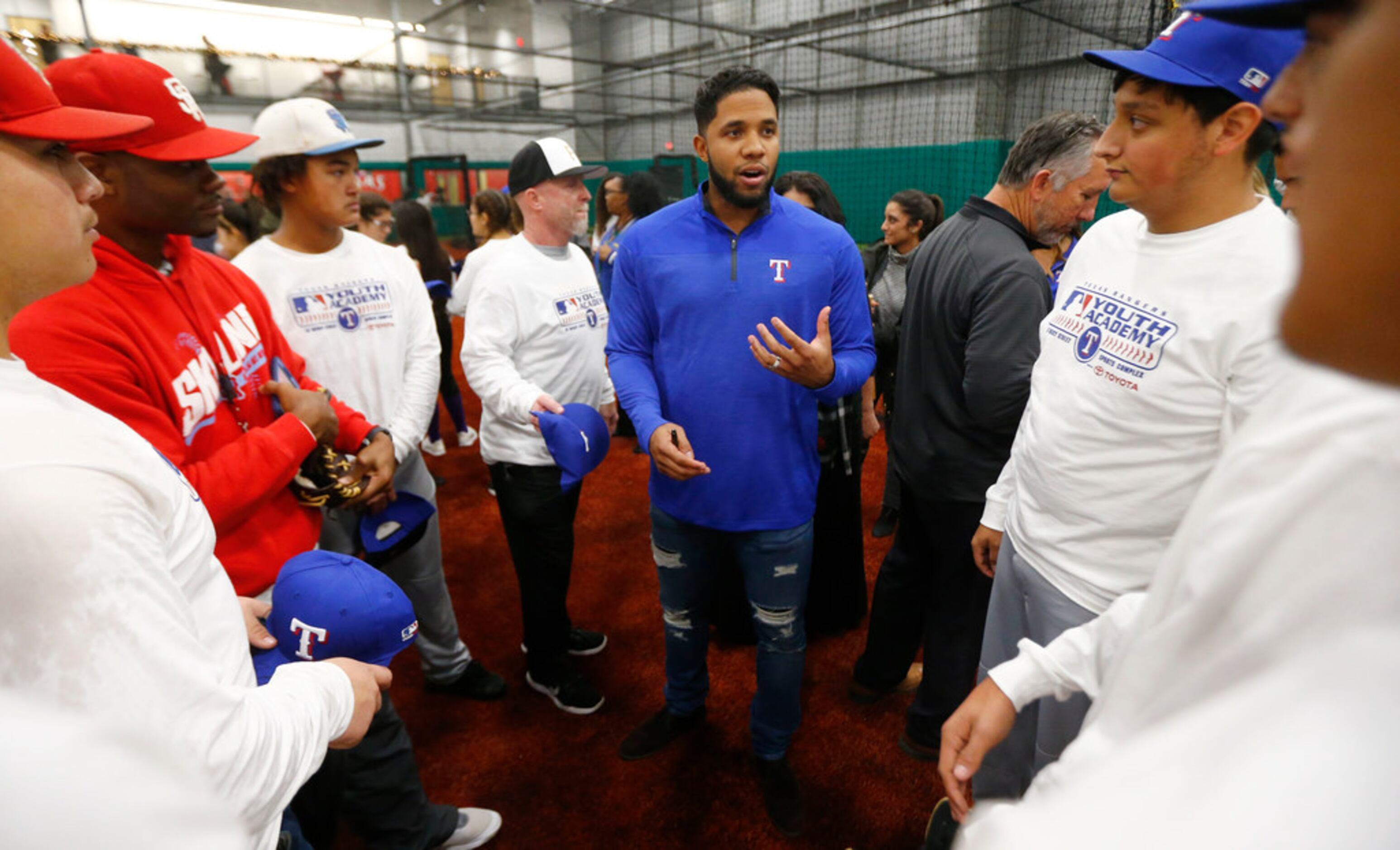 What kind of future exists for shortstop Elvis Andrus with the