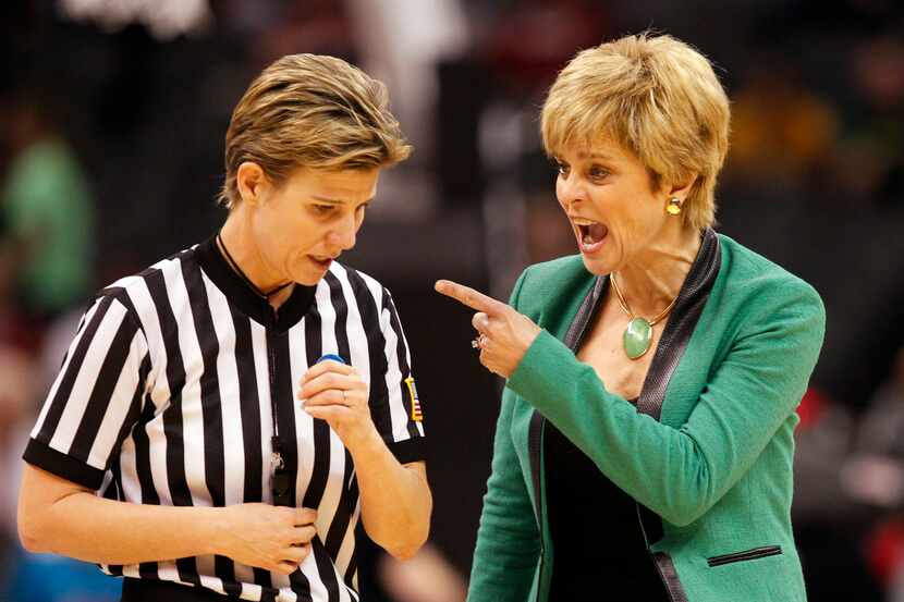 Baylor Bears head coach Kim Mulkey has some words with an official in a game against the...