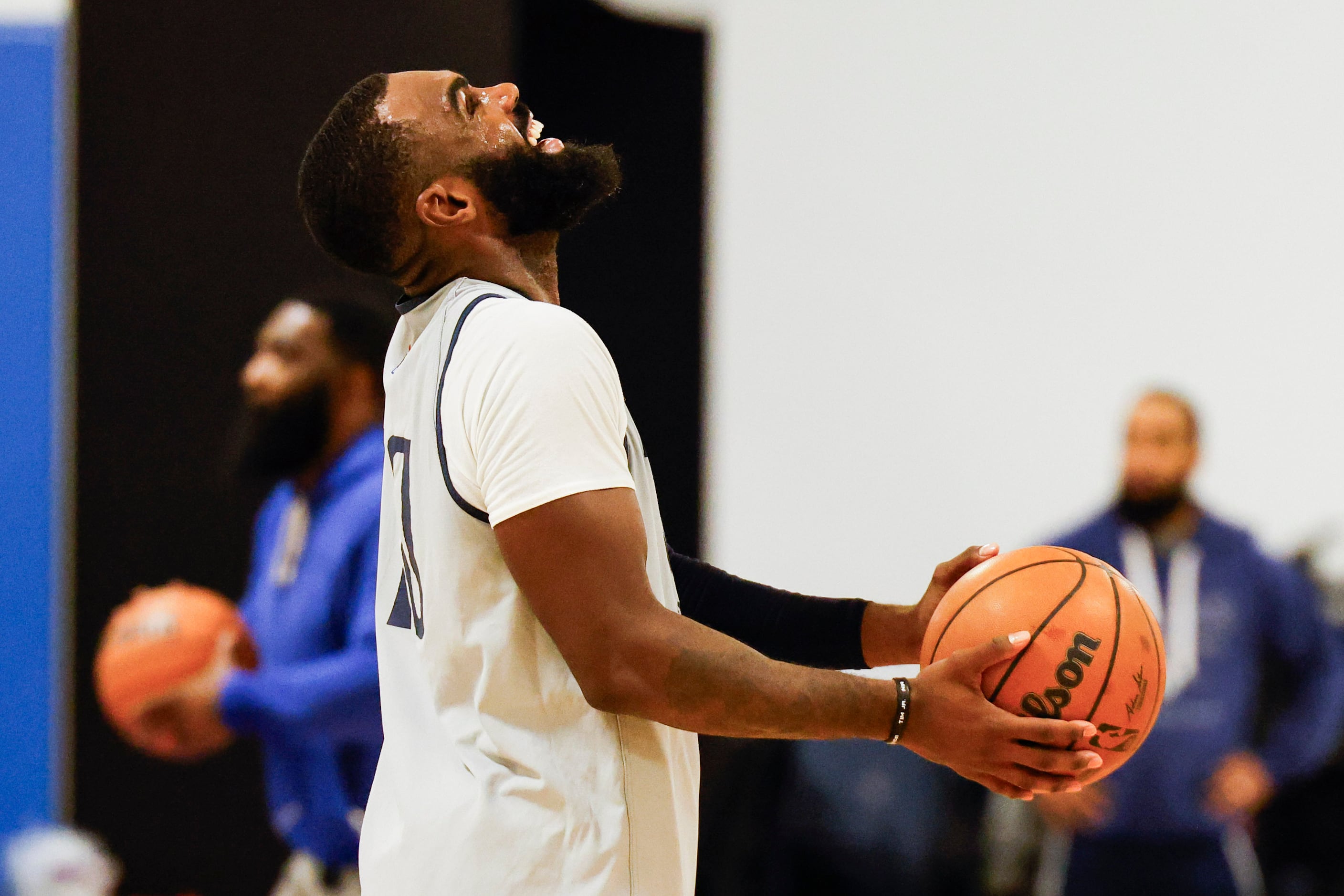 Back in the lab See photos from Dallas Mavericks' first day of 2023