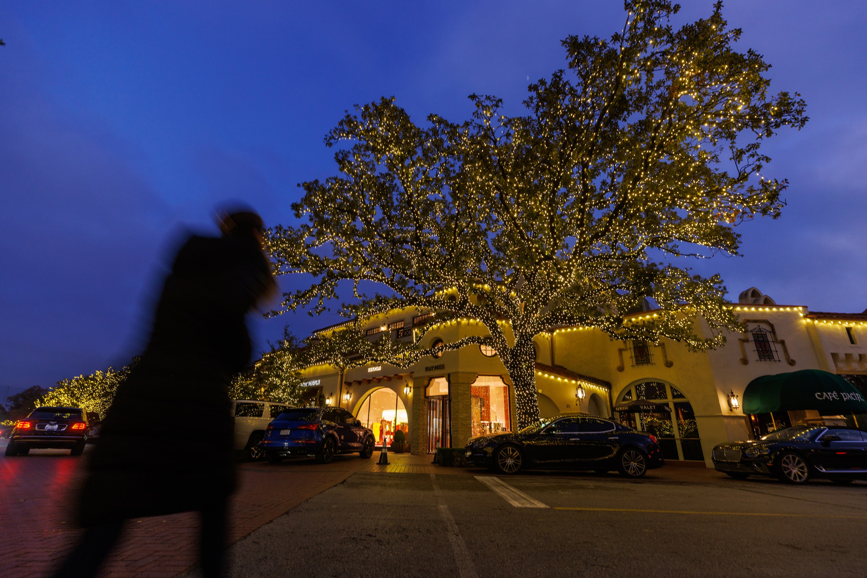 Highland Park Village’s Christmas lights are some of the prettiest in Dallas-Fort Worth. 