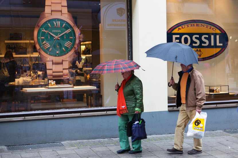 Richardson-based Fossil Group shares plunged on Wednesday after it swung to a fourth-quarter...