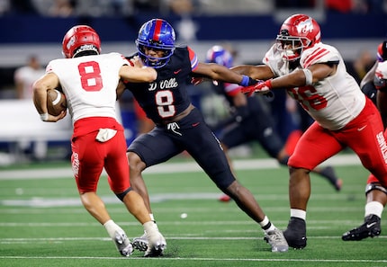 Duncanville linebacker Colin Simmons (8) brought down Galena Park North Shore quarterback...