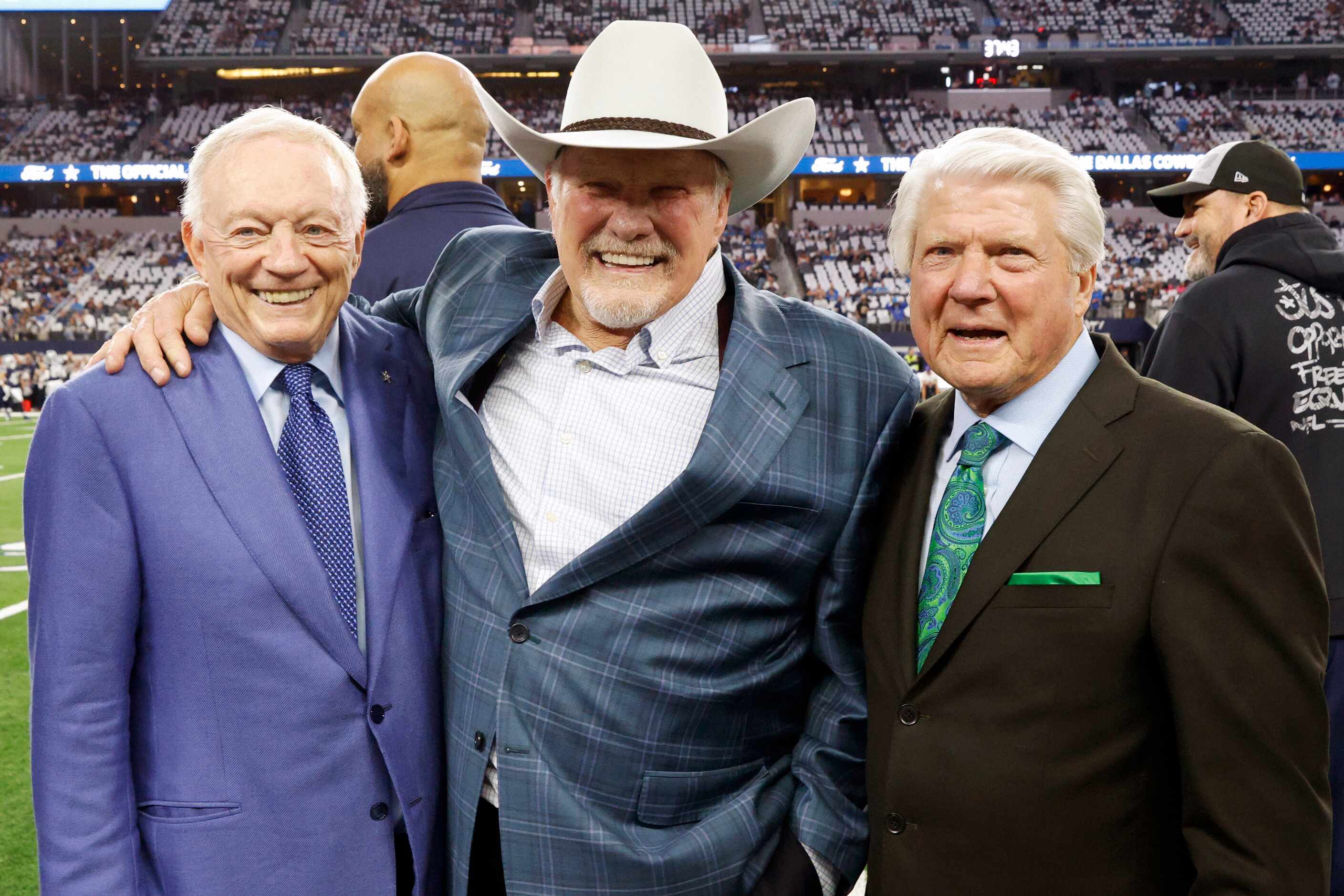 Dallas Cowboys owner Jerry Jones (left), NFL analyst Terry Bradshaw and former Cowboys head...