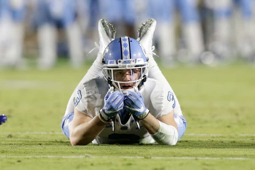 North Carolina's Ryan Switzer (3) reacts following an incomplete pass during the first half...