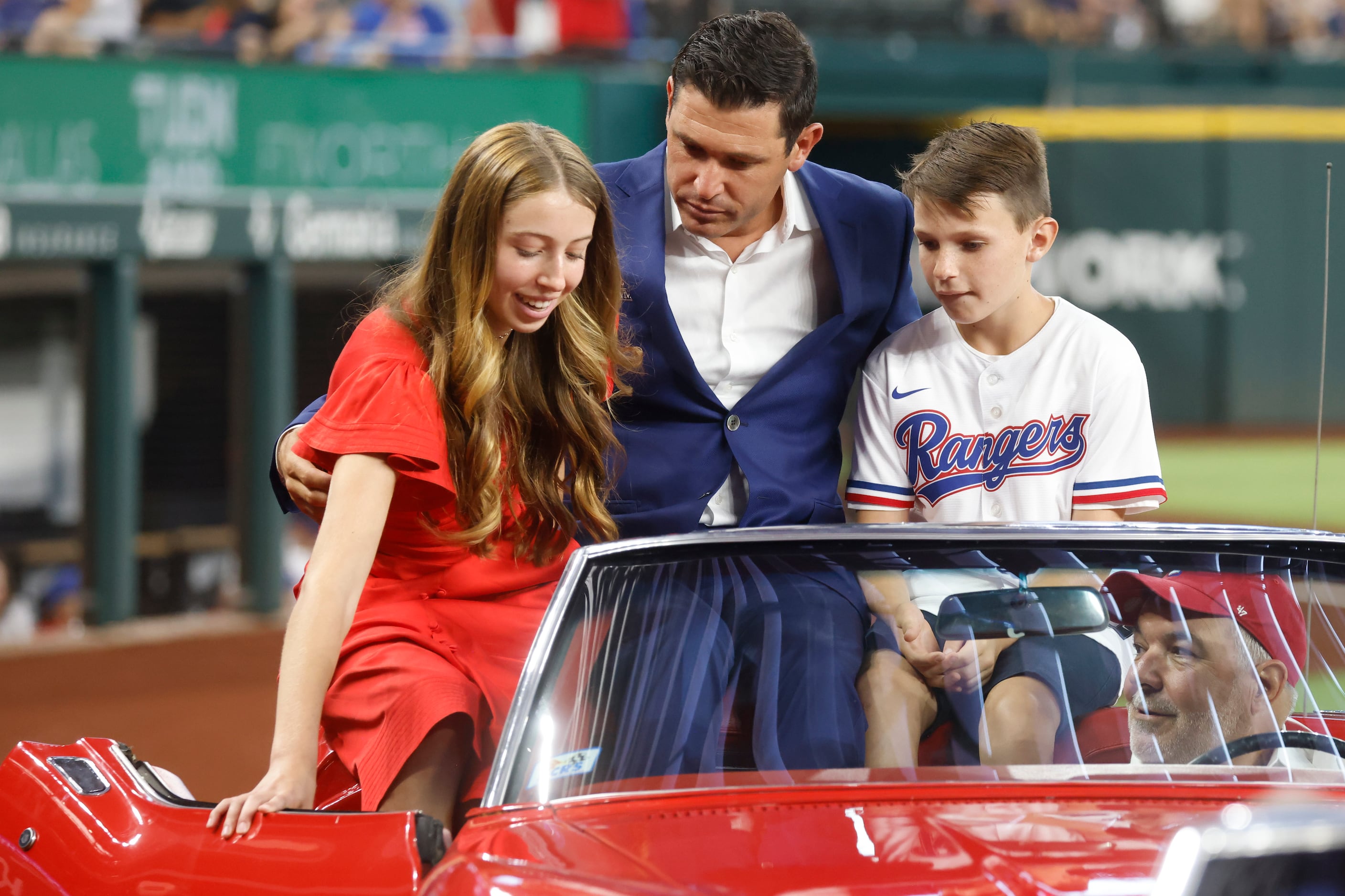 Rangers Hall of Fame: Ian Kinsler and John Blake roll into their induction  ceremony in style