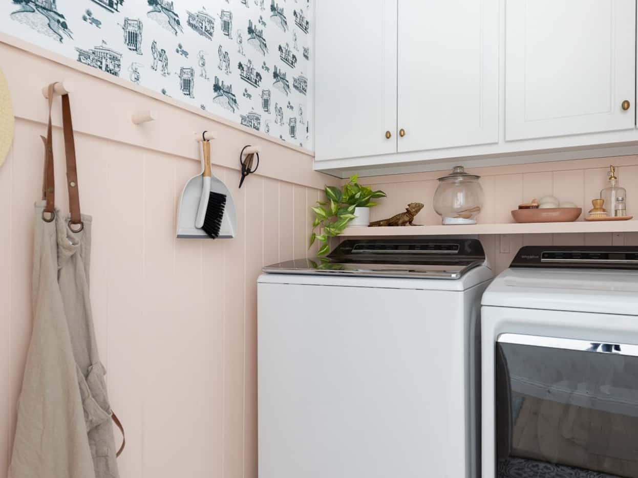 Pink laundry room