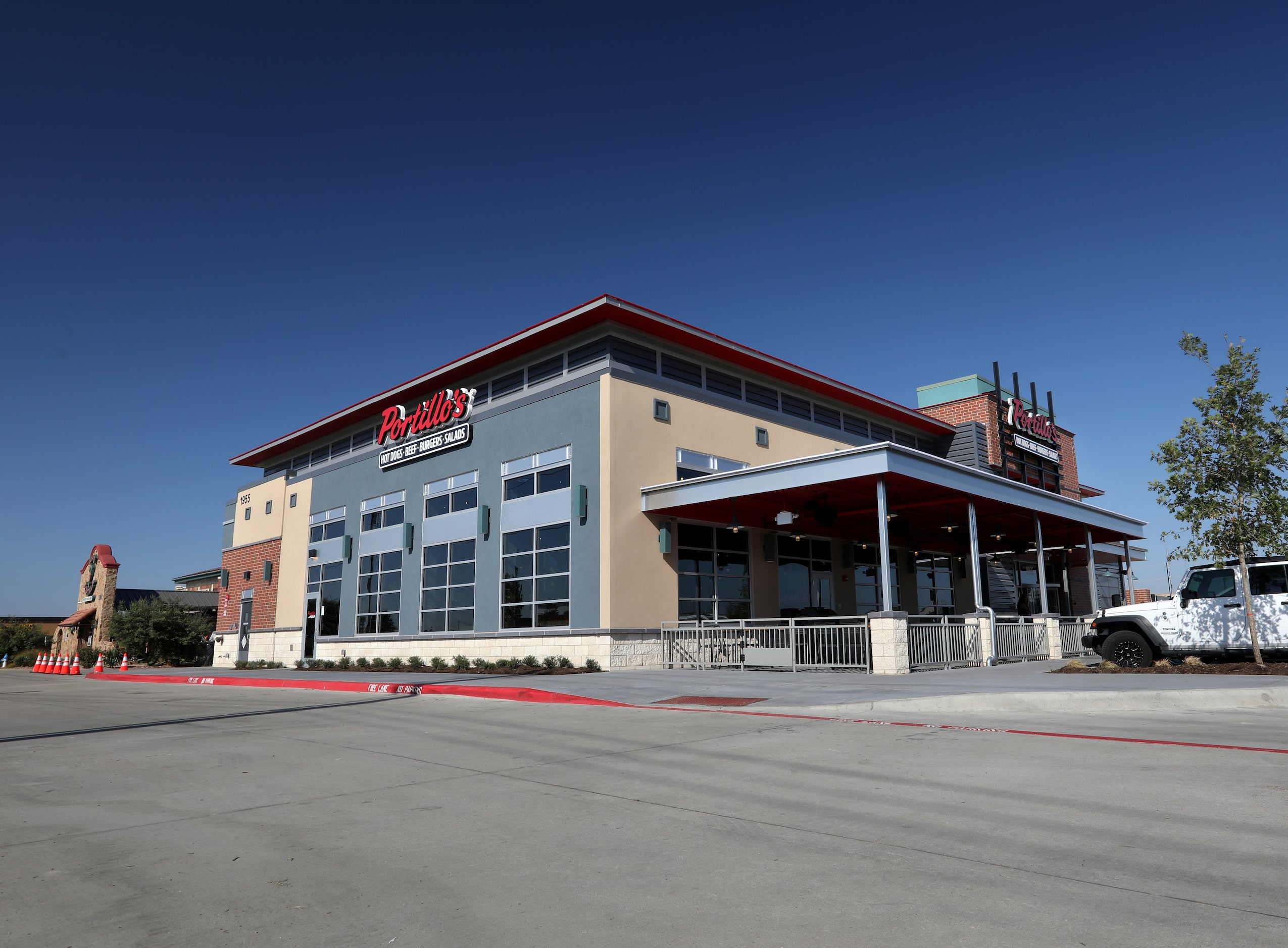 Portillo's in Allen is at 1955 Central Expressway.