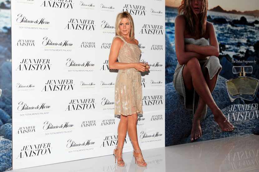 La actriz Jennifer Aniston buscó en Google y ordenó el libro “La Desintoxicación con Tacos:...