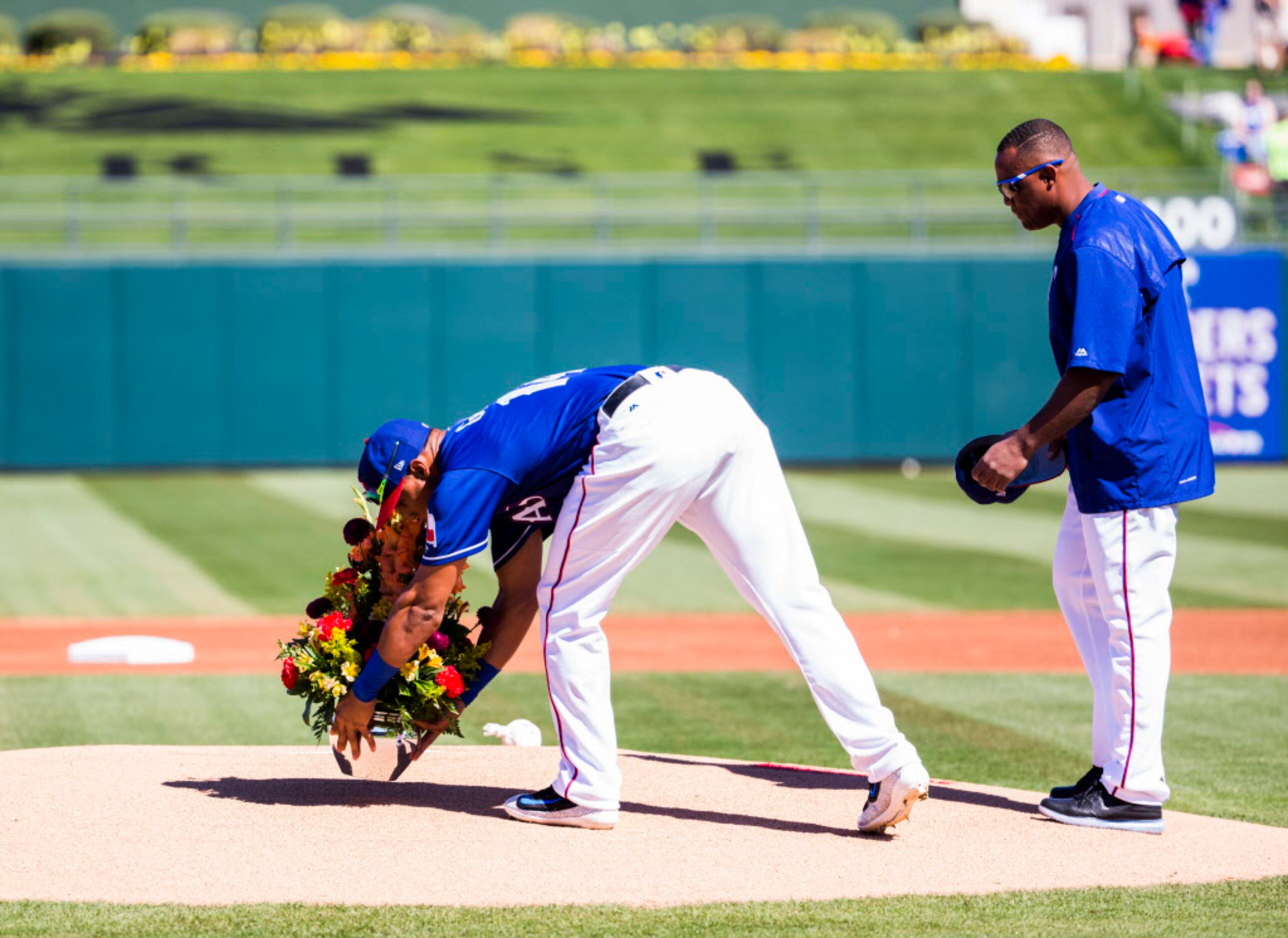 Royals honor late Yordano Ventura before home game opener