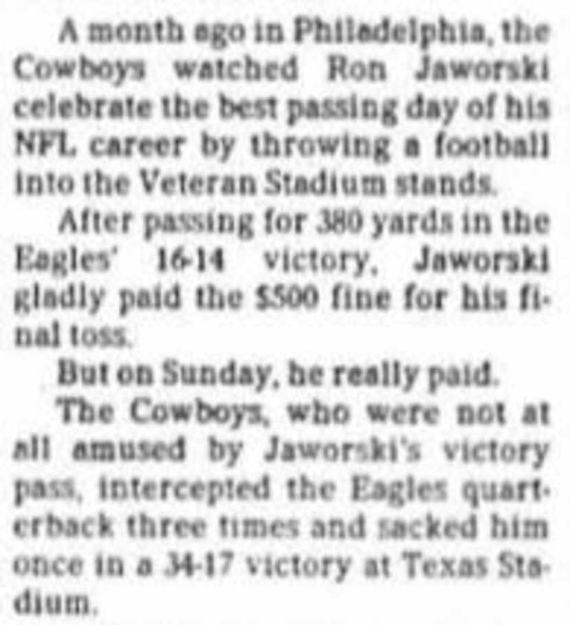 The Dallas Morning News article written by Mitch Lawrence, November 25, 1985.