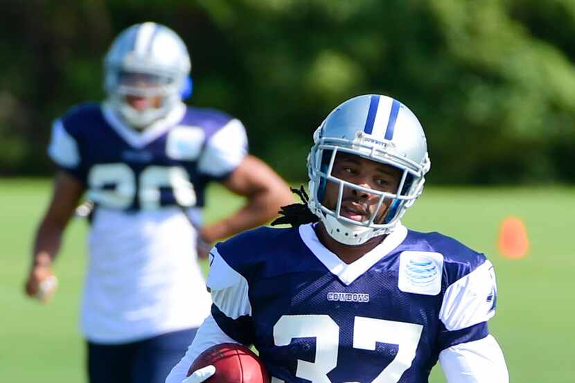 Dallas Cowboys strong safety C.J. Spillman (37) works out during practice at Valley Ranch on...