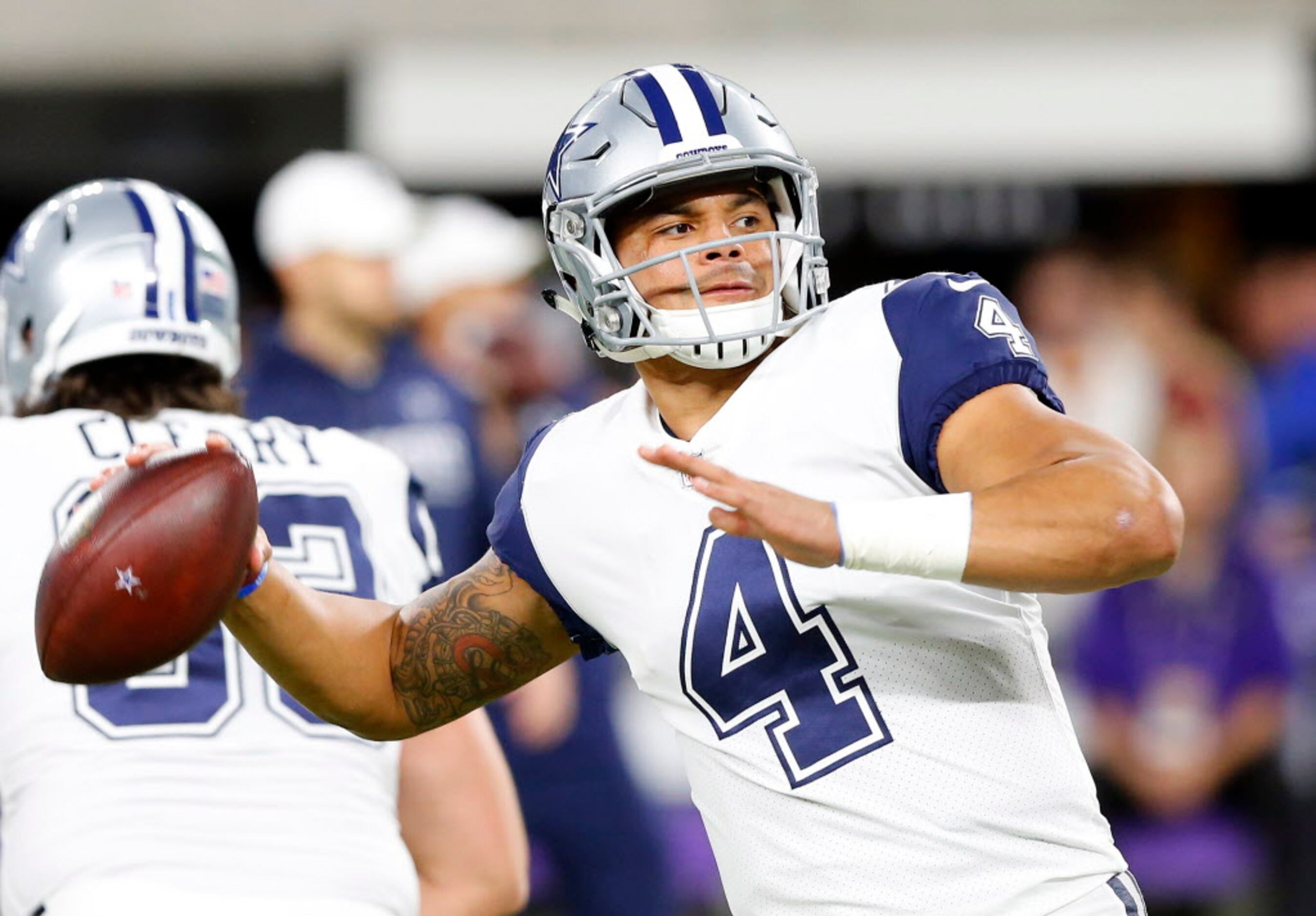 Dallas Cowboys Are 11-1 After Edging the Vikings - The New York Times