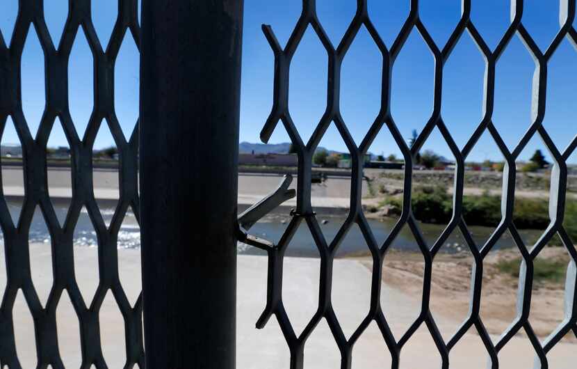 
La cerca fronteriza fue reemplazada con una más grande en la era Trump.