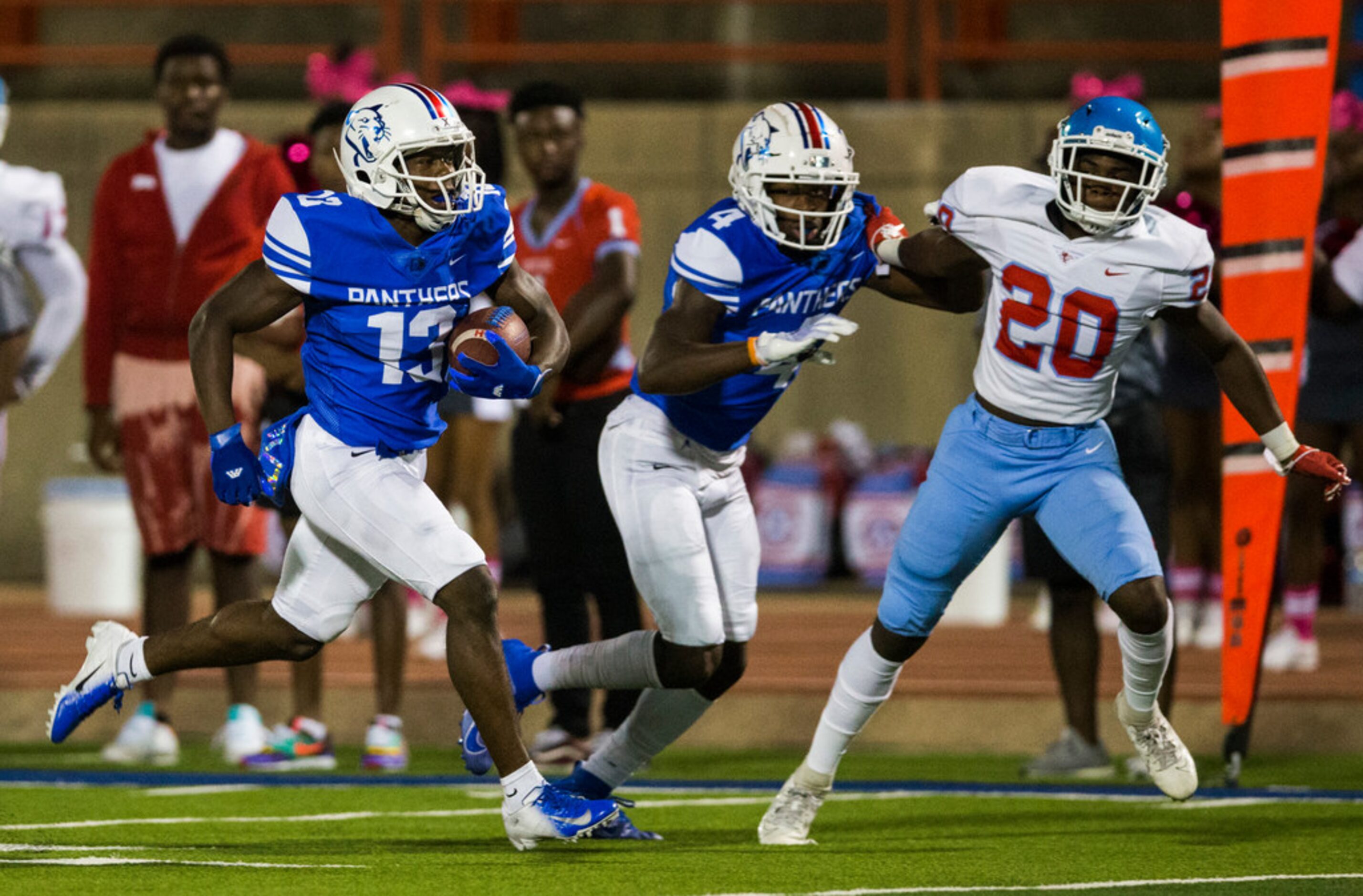 Duncanville wide receiver Roderick Daniels (13) runs to the end zone for a touchdown during...