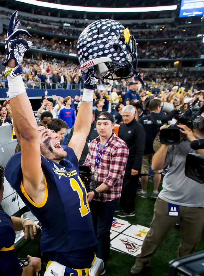 Highland Park wide receiver Jack Toohey (11) celebrates as time expires the Scots' victory...