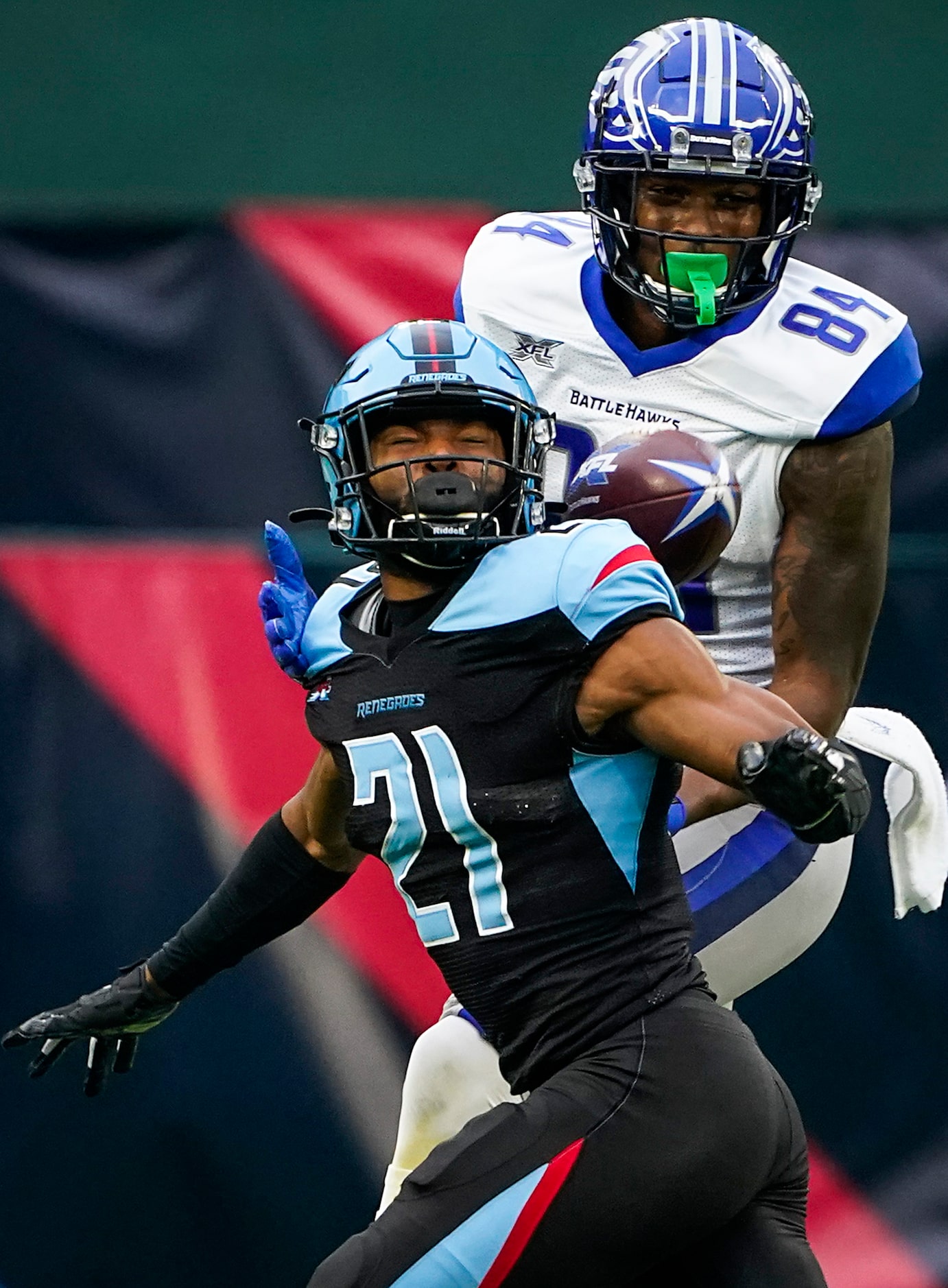 St. Louis Battlehawks defensive back Harold Jones-Quartey (21) breaks up a pass intended for...