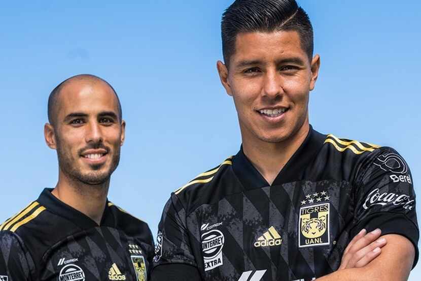 Tigres tiene nuevo uniforme en color negro.