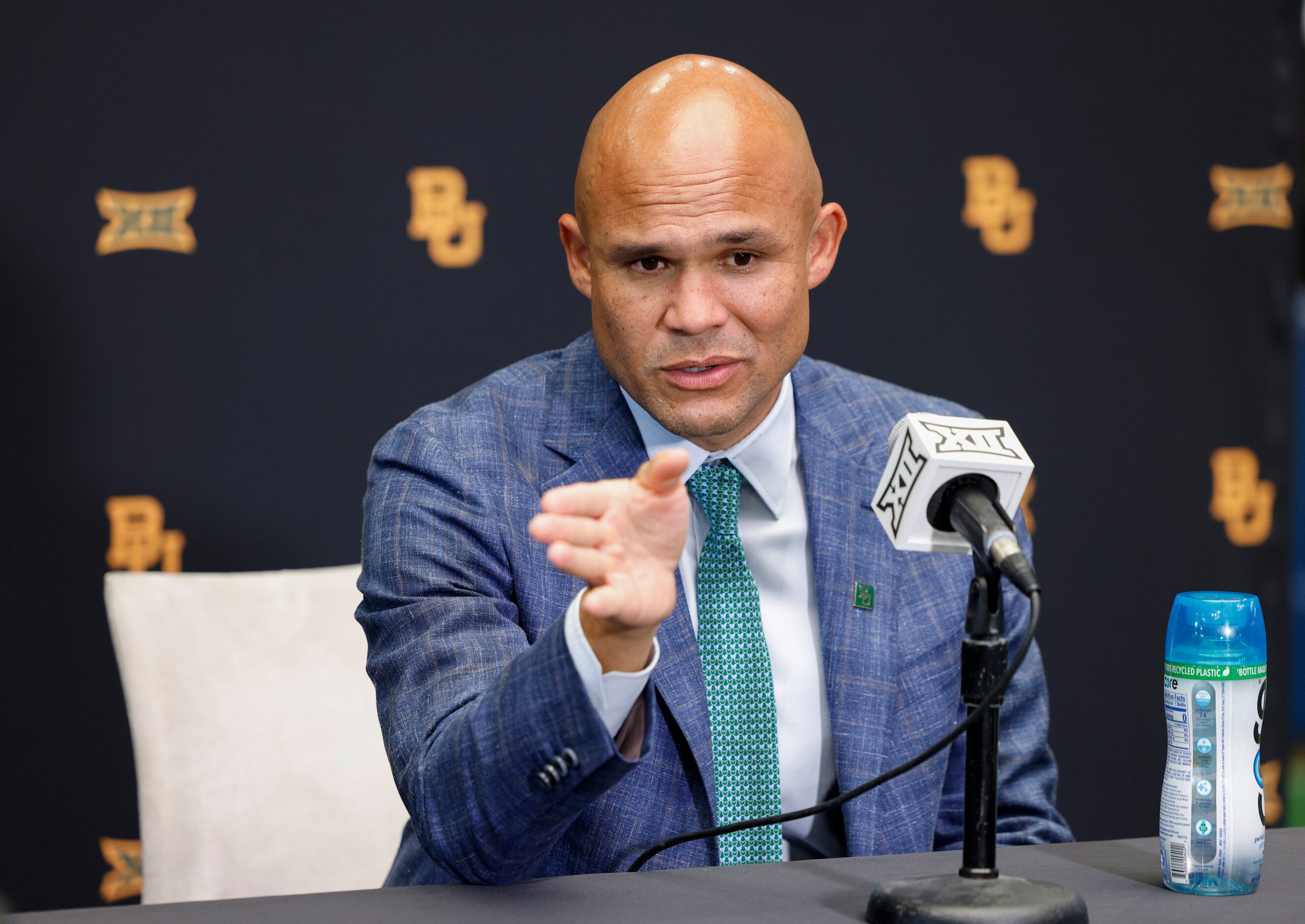 Baylor head coach Dave Aranda speaks during the Big 12 Media Days at AT&T Stadium,...