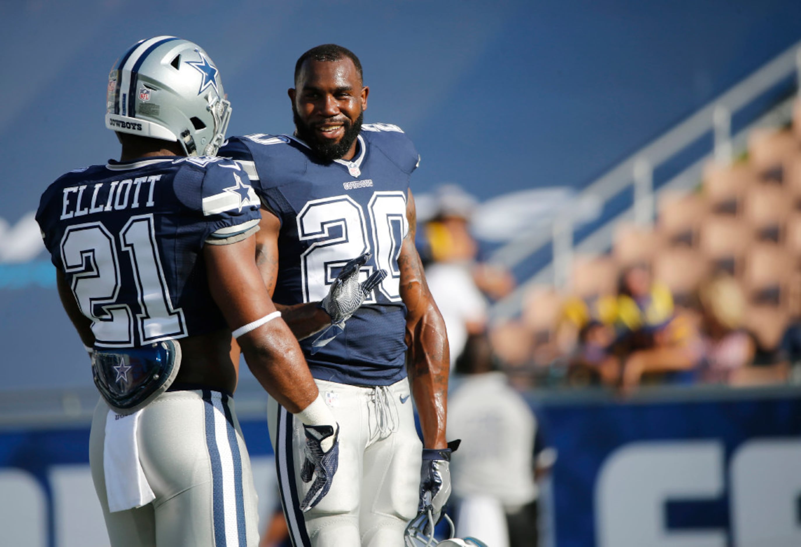 Darren McFadden Out 2 Months After Breaking Elbow to Avoid