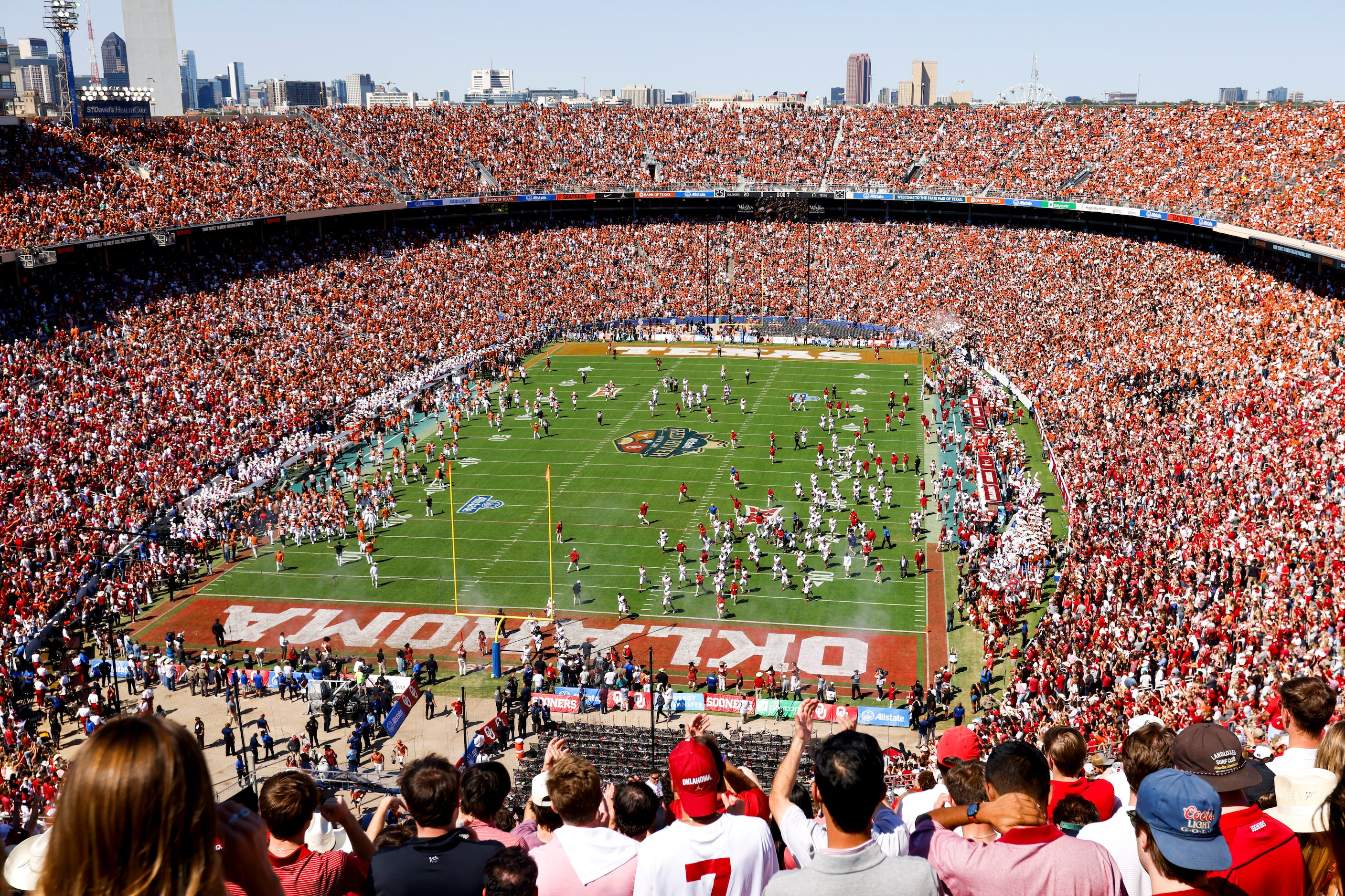 End of the first half the Red River Rivalry between Oklahoma and Texas at the Cotton Bowl...