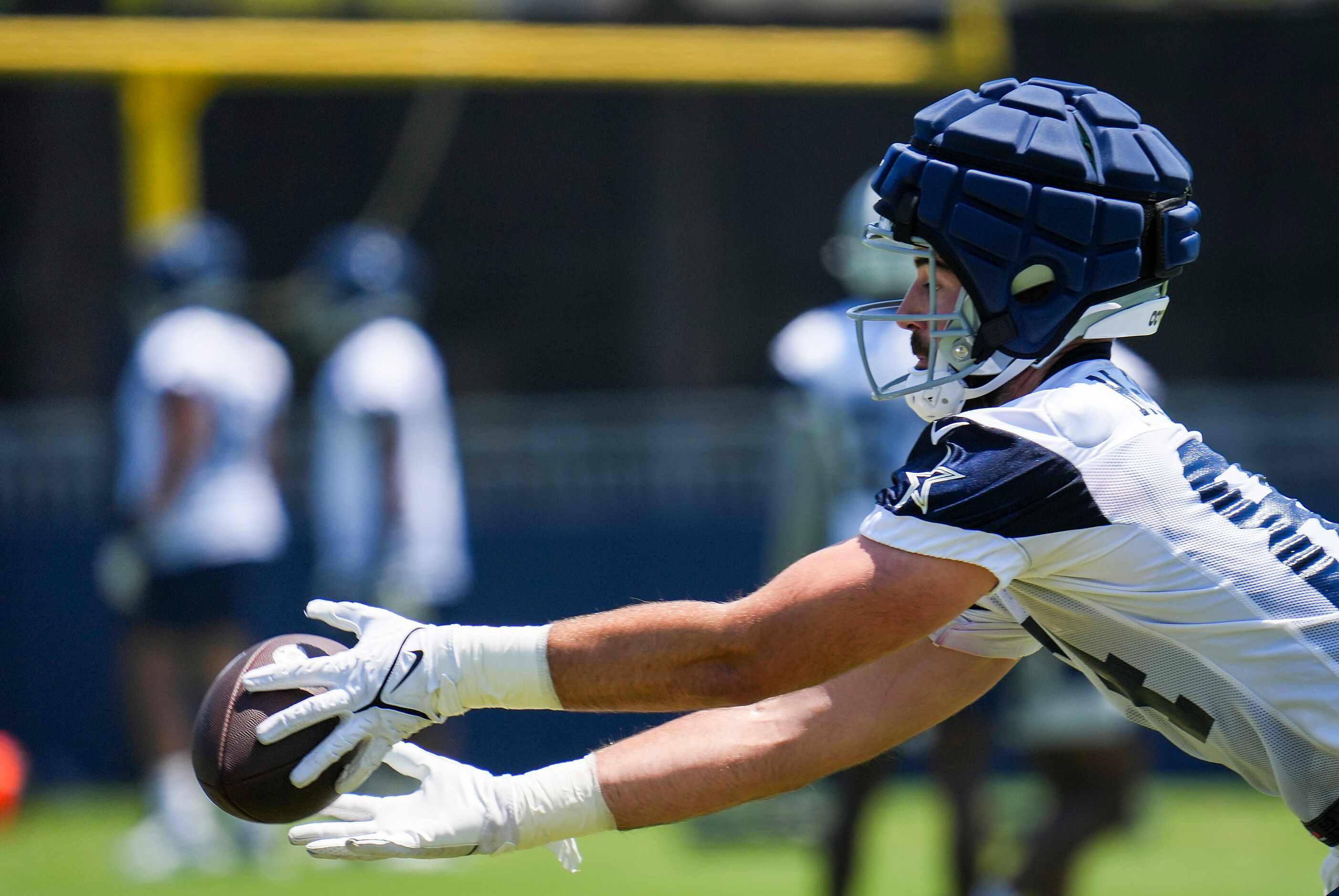 Dallas Cowboys tight end Sean McKeon (84) catches a pass during a training camp practice on...
